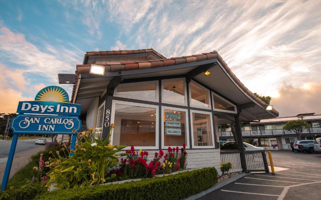 Days Inn by Wyndham Monterey Downtown, Monterey