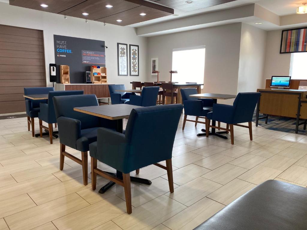 Holiday Inn Express Eunice Hotel By IHG 外観