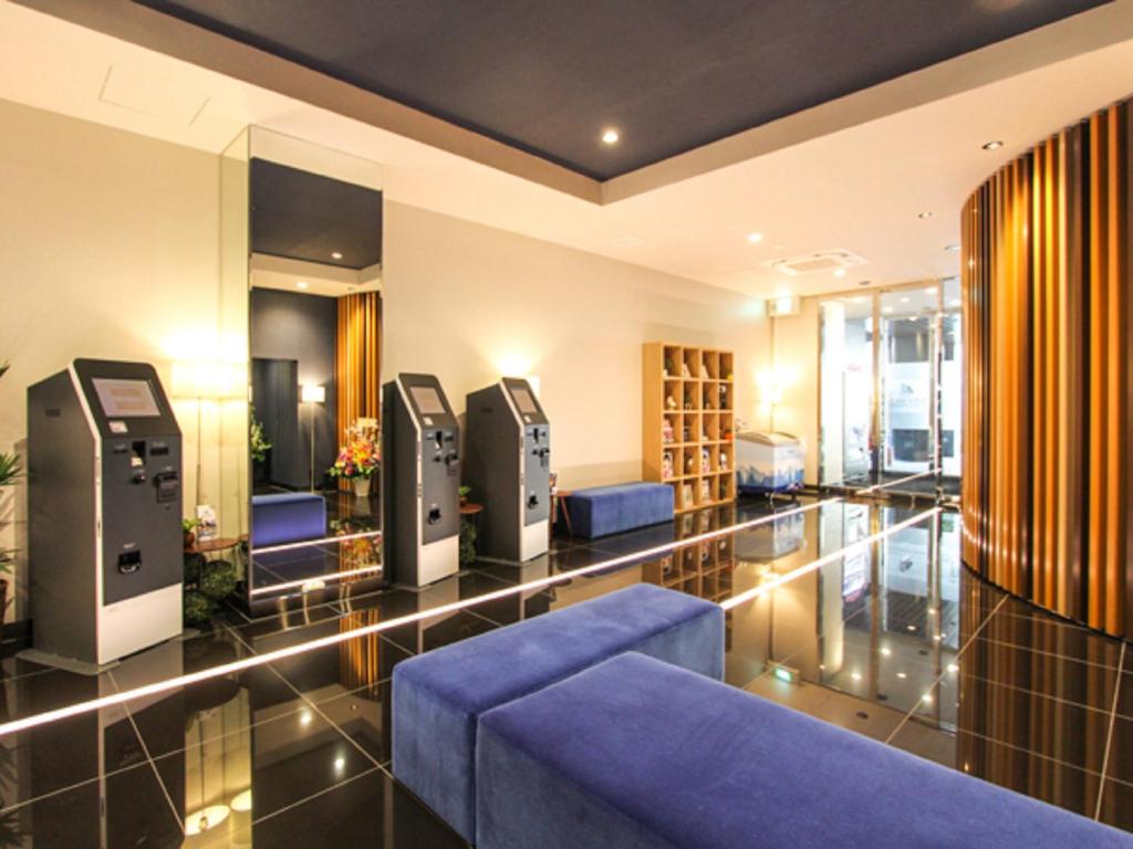 Hotel livemax Osaka Yodoyabashi photo