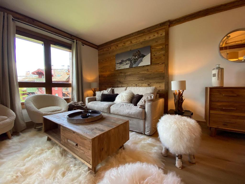 Arcs 1950 Appartement Luxe type chalet 5 à 7 personnes Vue imprenable sur le Montblanc skis aux pieds - 4