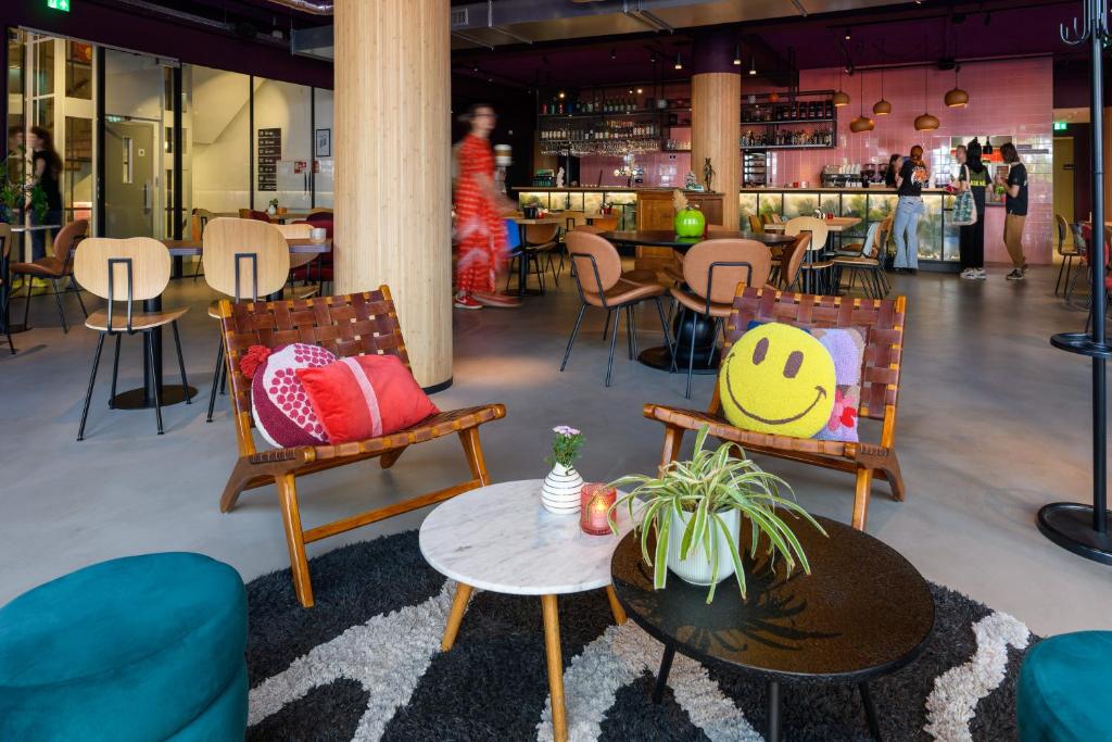 Restaurant, Stayokay Hostel Utrecht Centrum in Utrecht