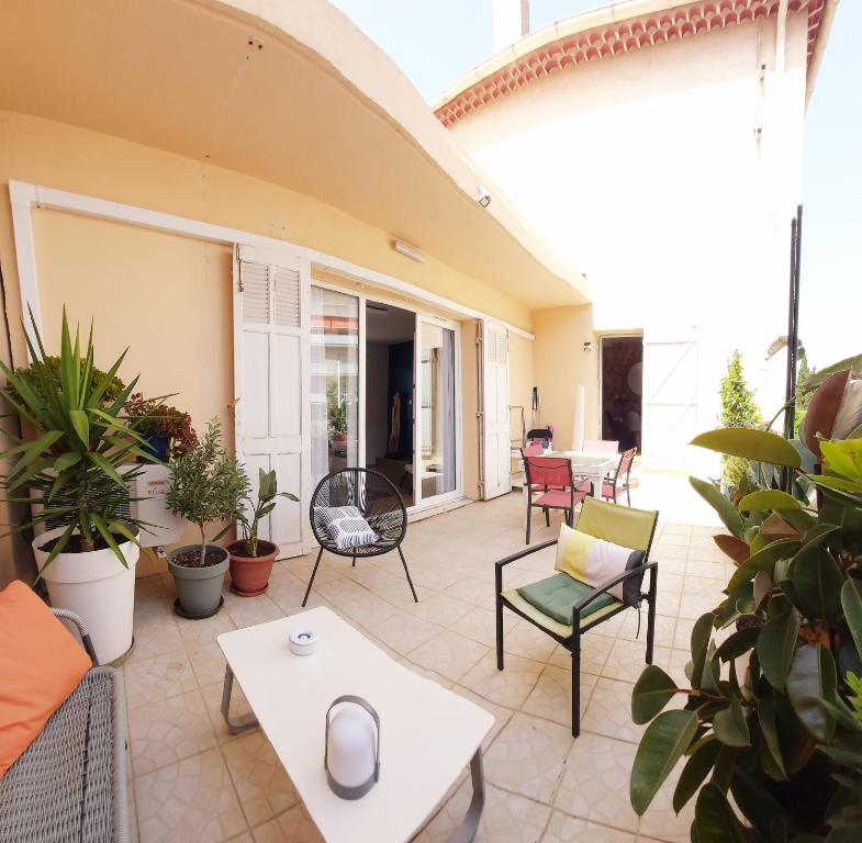 Canopée - Toulon Mourillon - 800m des plages et place de parking privé - 3
