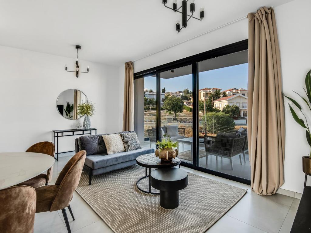 Sanders Elgio, Lemesos