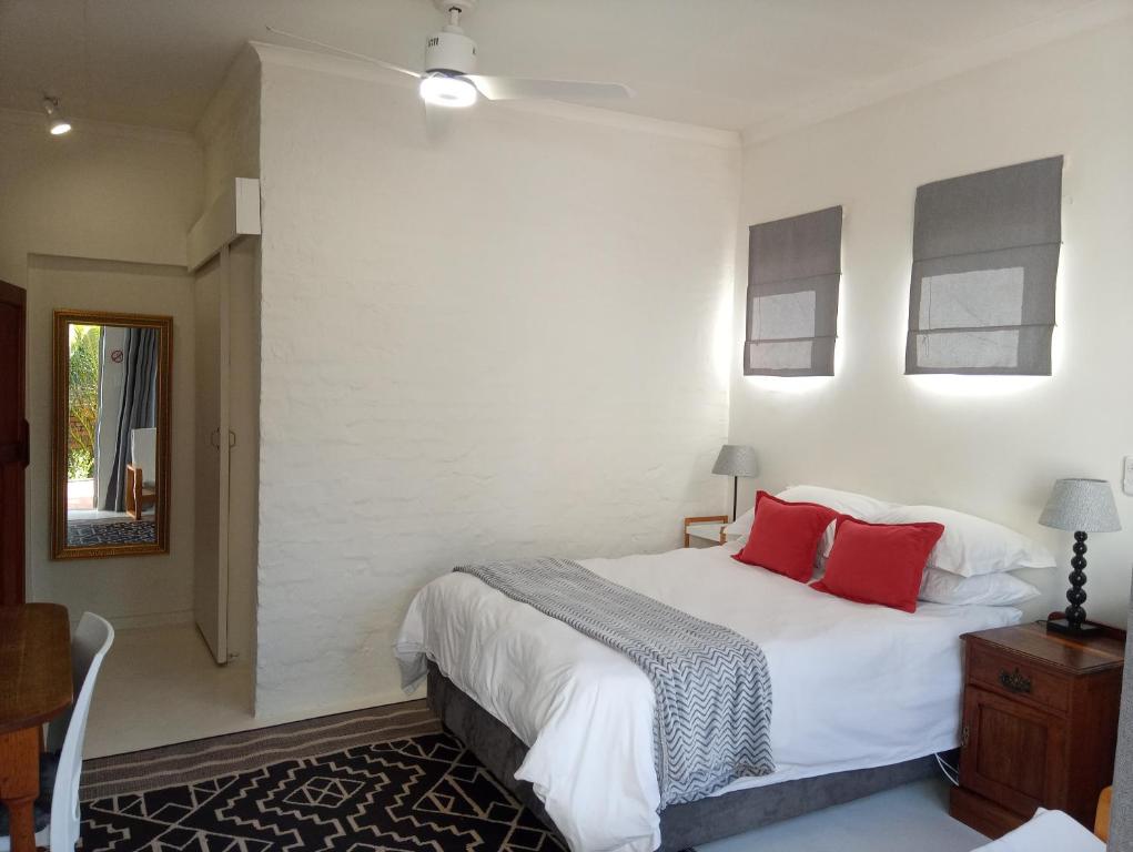 273 Rhino retreat-solar backup — Hotel in Pretoria