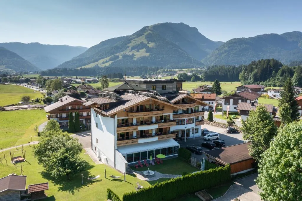 Hotel Waidachhof, hotel in Kössen