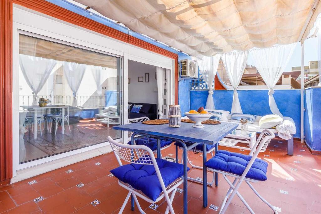 A&N Central Penthouse with Terrace Torre del Mar - 1