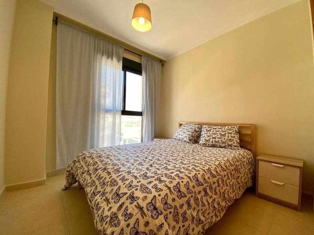 A&N Spacious Family Retreat with Pool & Parking - 5