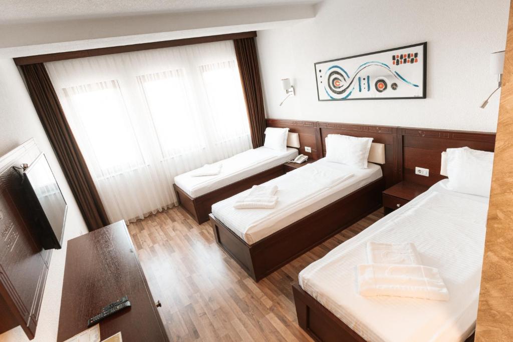 Klasična triposteljna soba