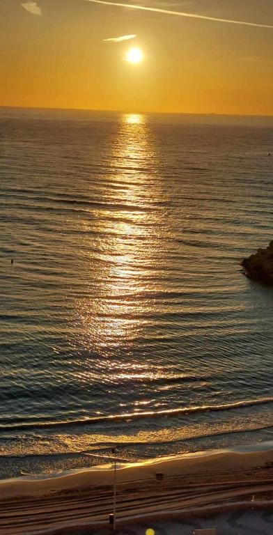 313 a 1ª línea de playa vistas al mar - 5