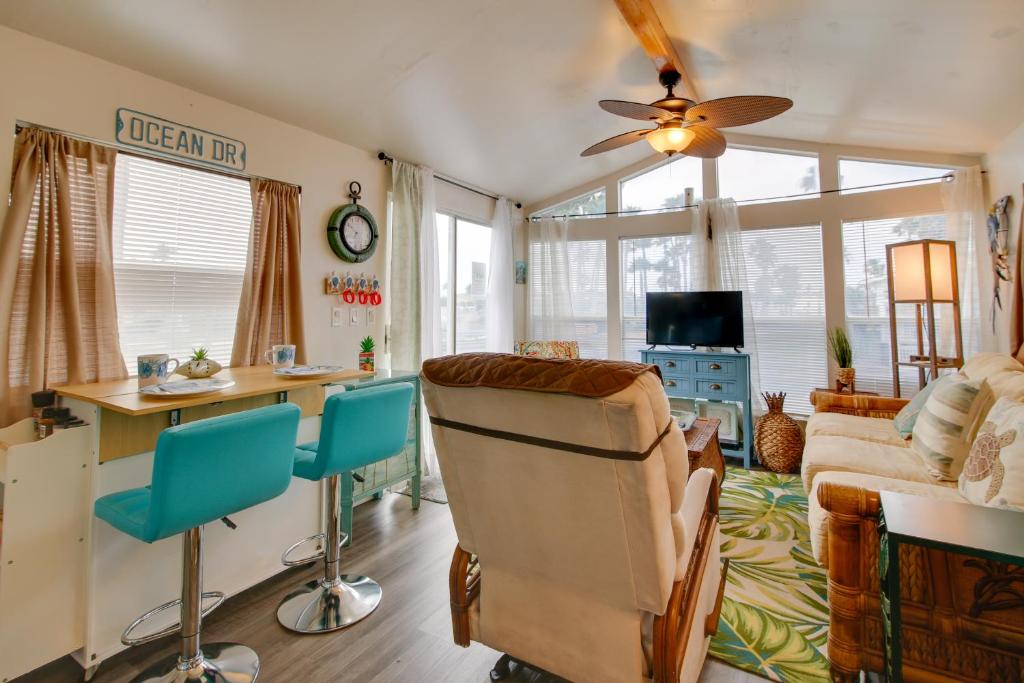 Cozy Waterfront Port Isabel Cottage with Deck! photo