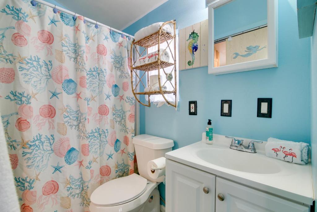 Cozy Waterfront Port Isabel Cottage with Deck! photo