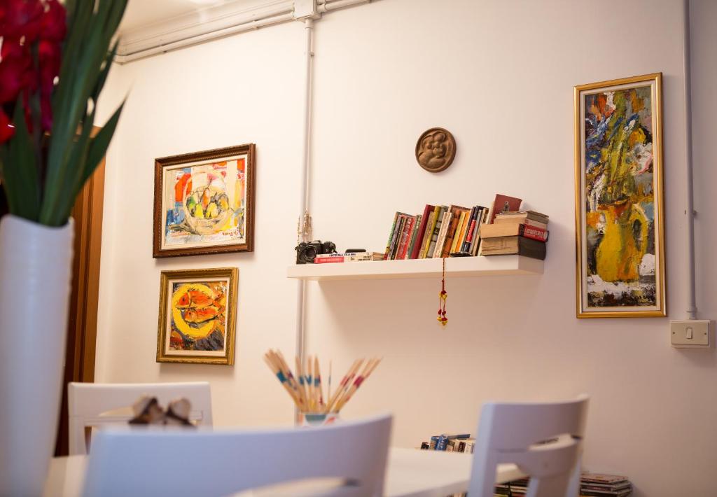 Artistic Tirana Guesthouse photo
