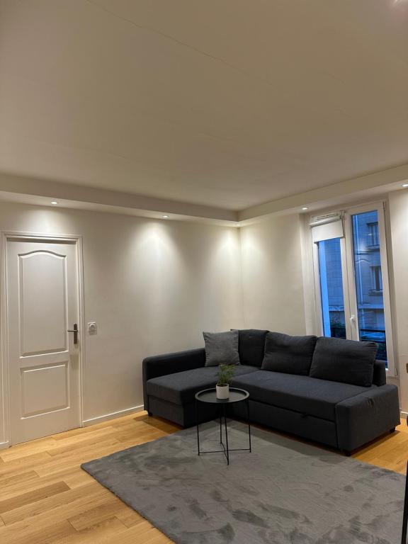 Cosy, appartement refait à neuf limite 16 - 4