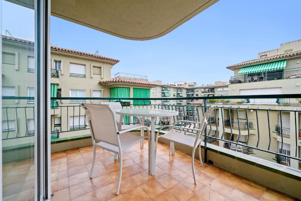 Hauzify I Apartament Estrella - 5
