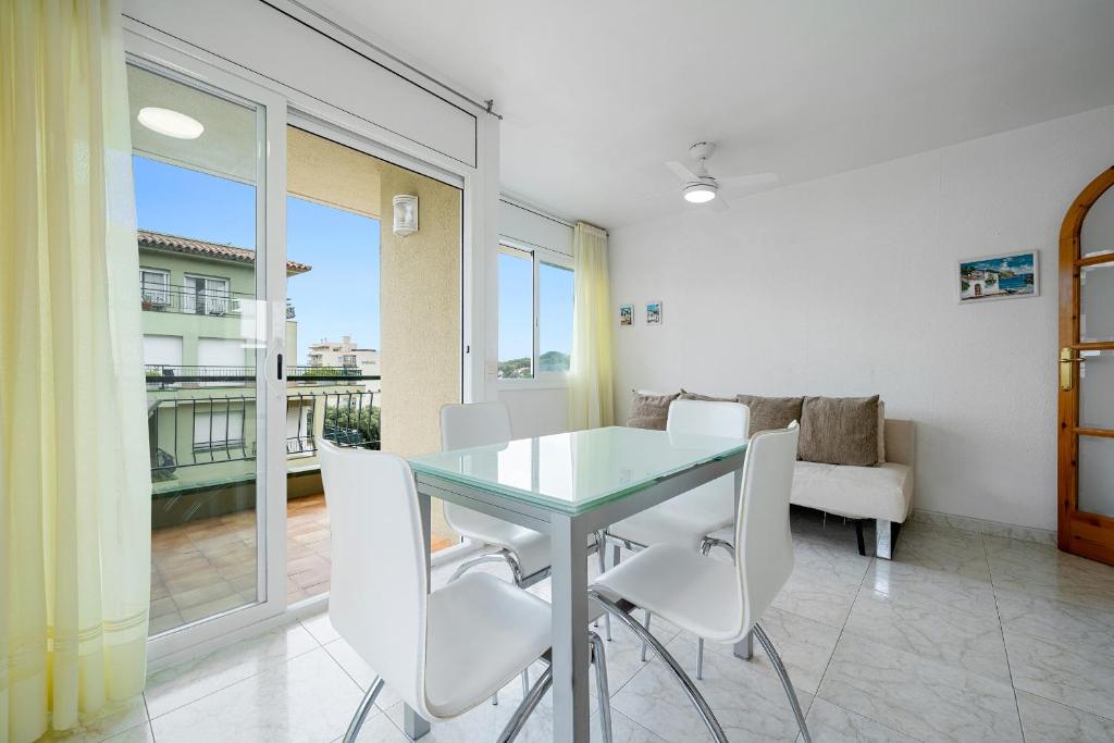 Hauzify I Apartament Estrella - 3