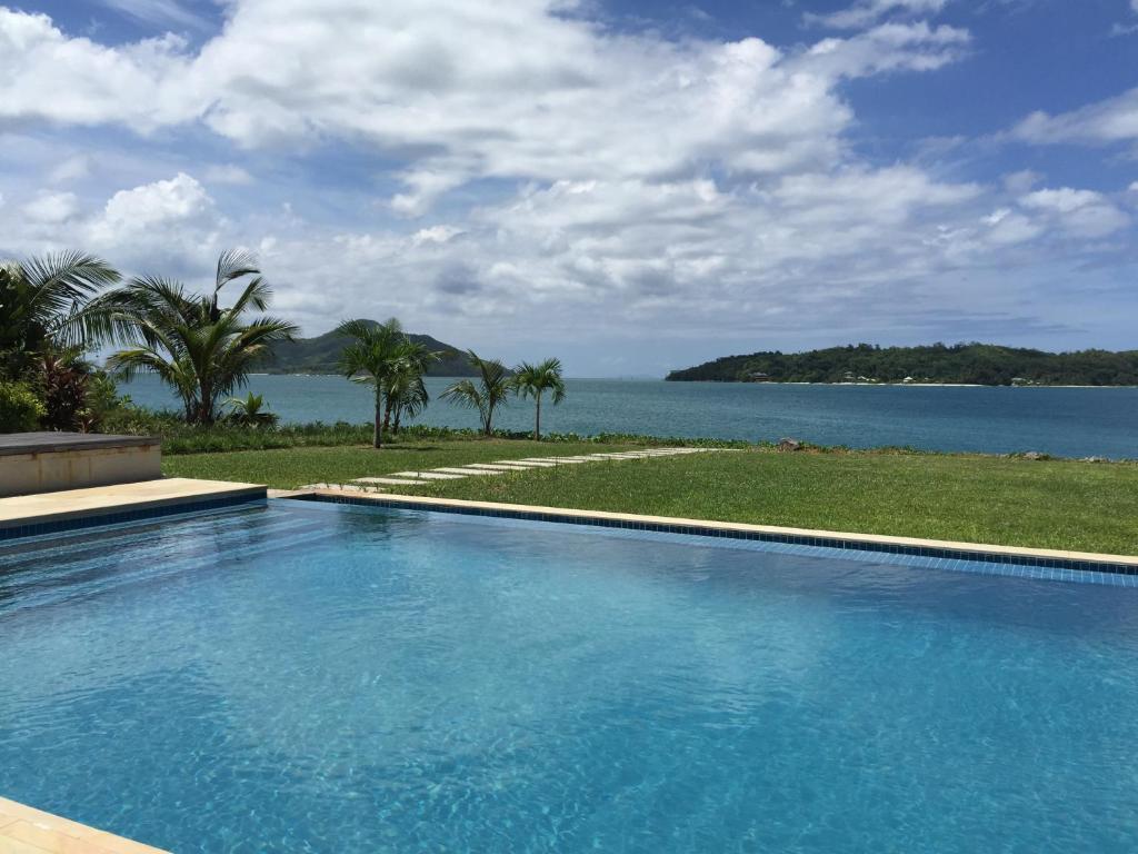 PRIVATE SEA VIEW VILLA Eden Island photo