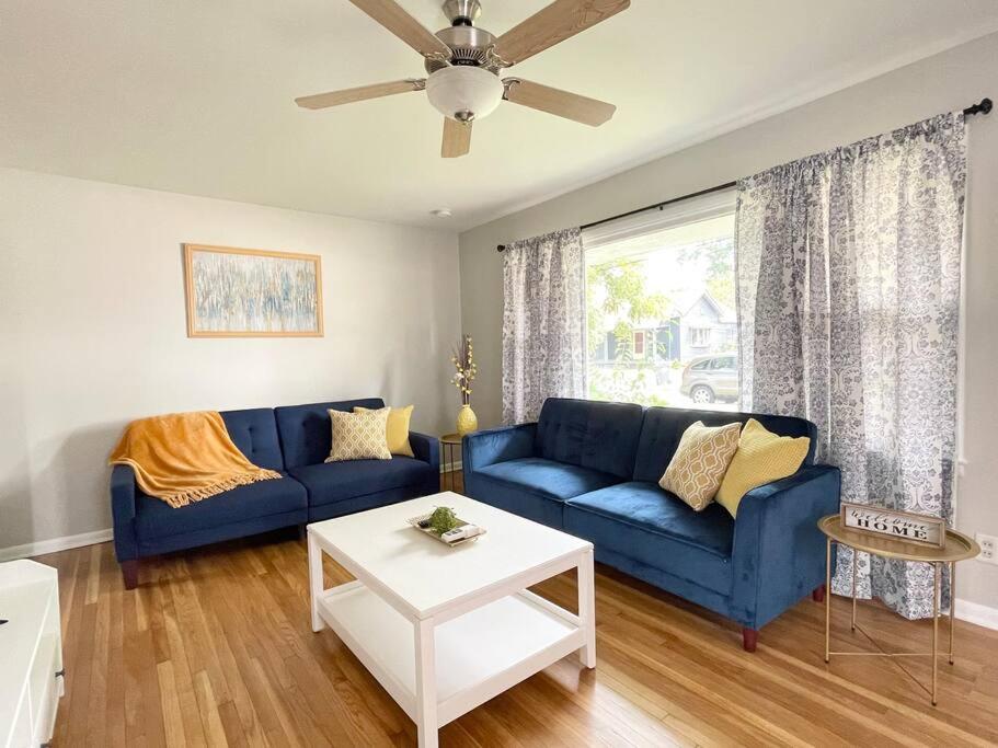 Beautifully Remodeled in Greenwood Sleeps 10