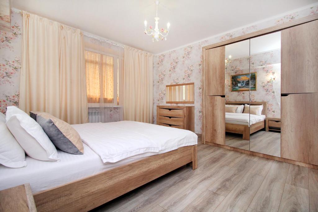 Comfortable in the centre Nazarbaev 42A & drinking water, Almaty