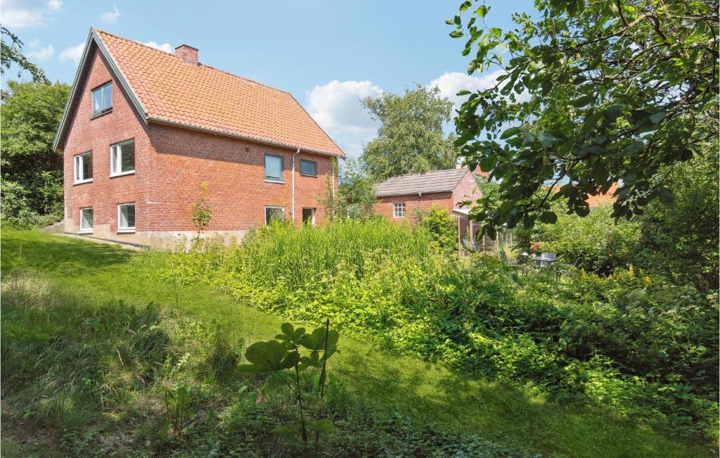 Beautiful Apartment In Hurup Thy, Heltborg