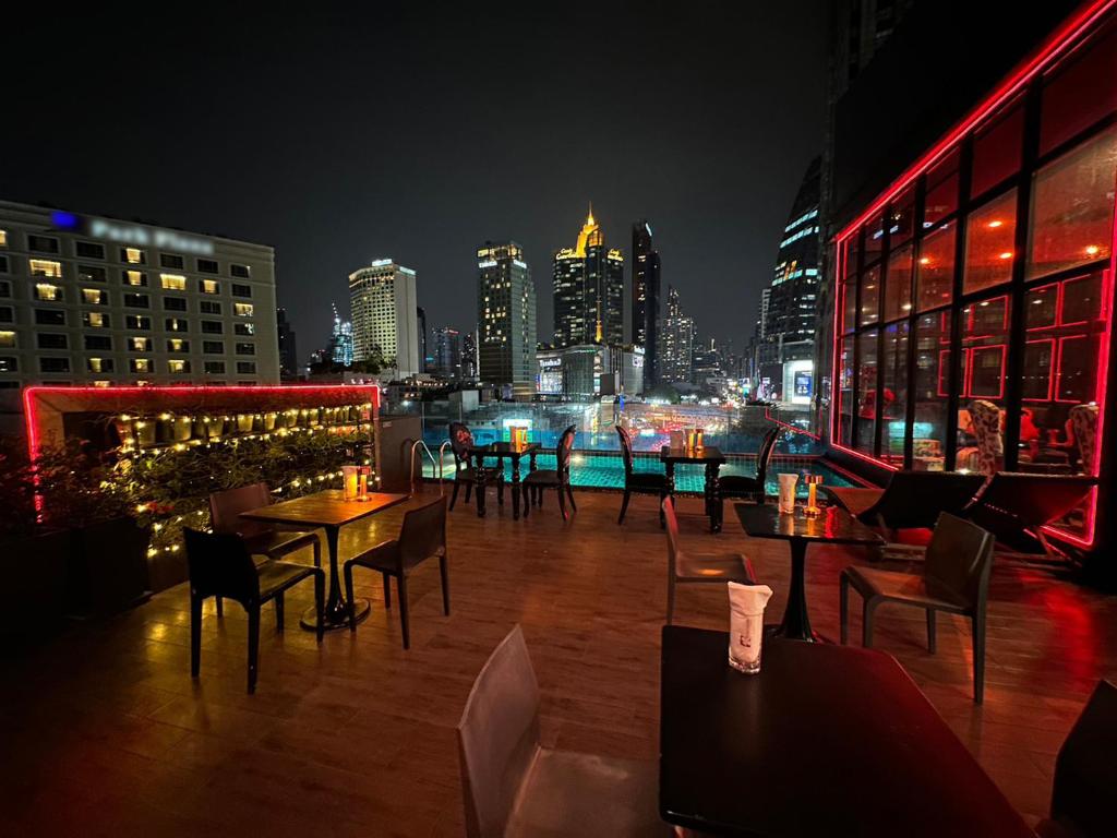 Hotel Clover Asoke Bangkok