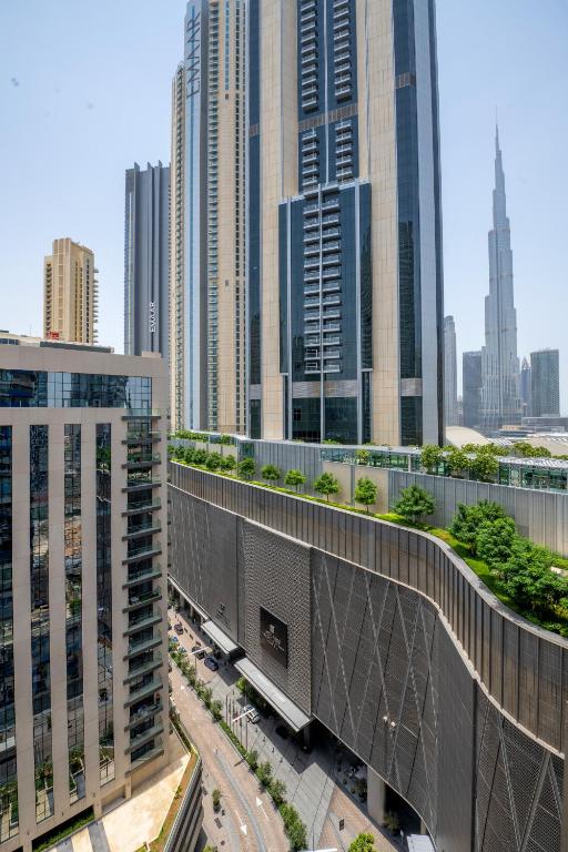 DAMAC Maison Mall Street