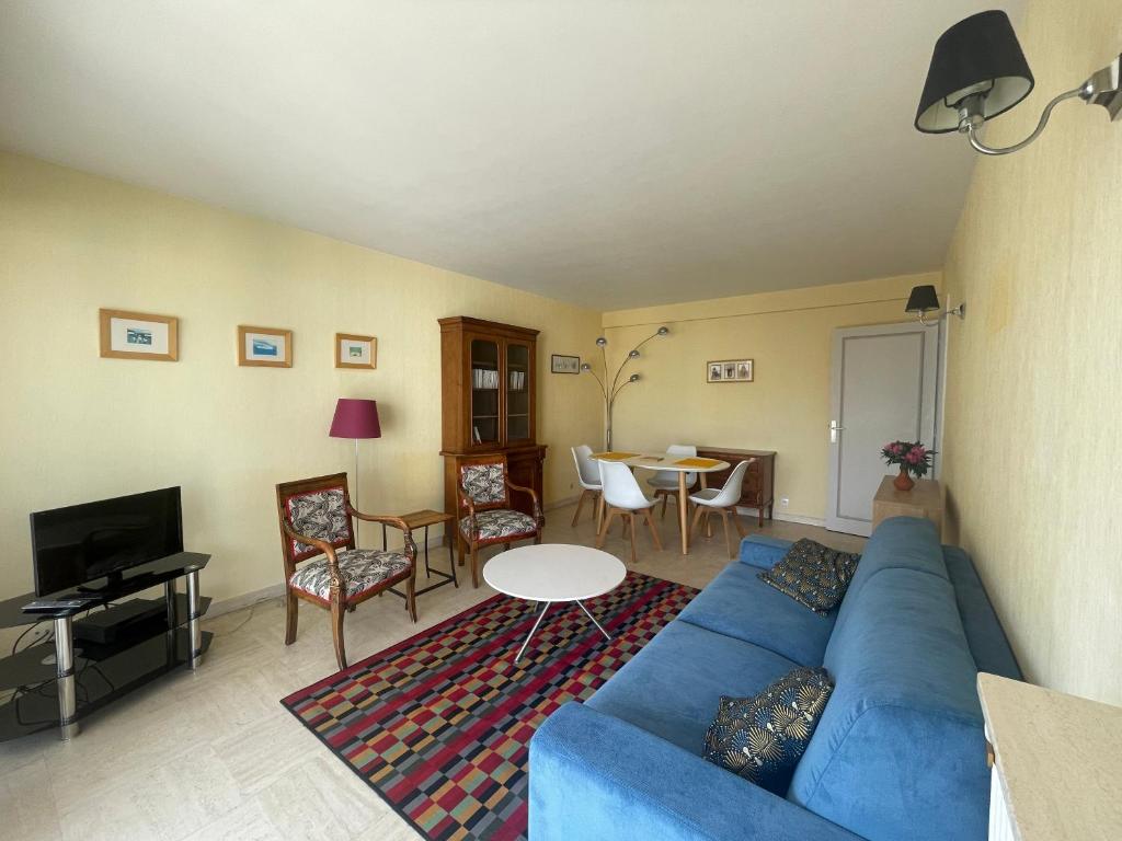 One Bedroom Apartment Terrasse near the beach - 1