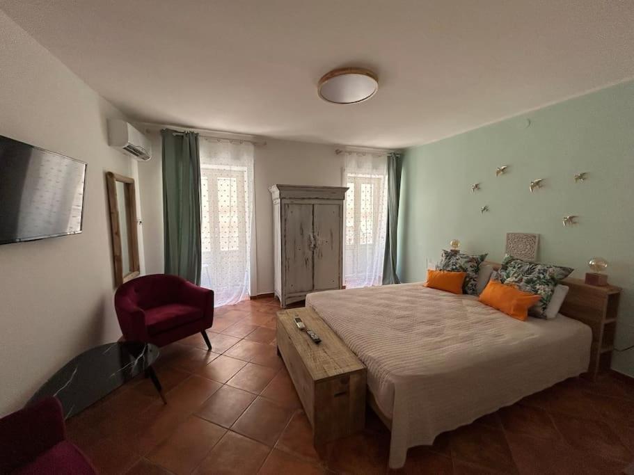 Casa Le Moire, Syrakusy