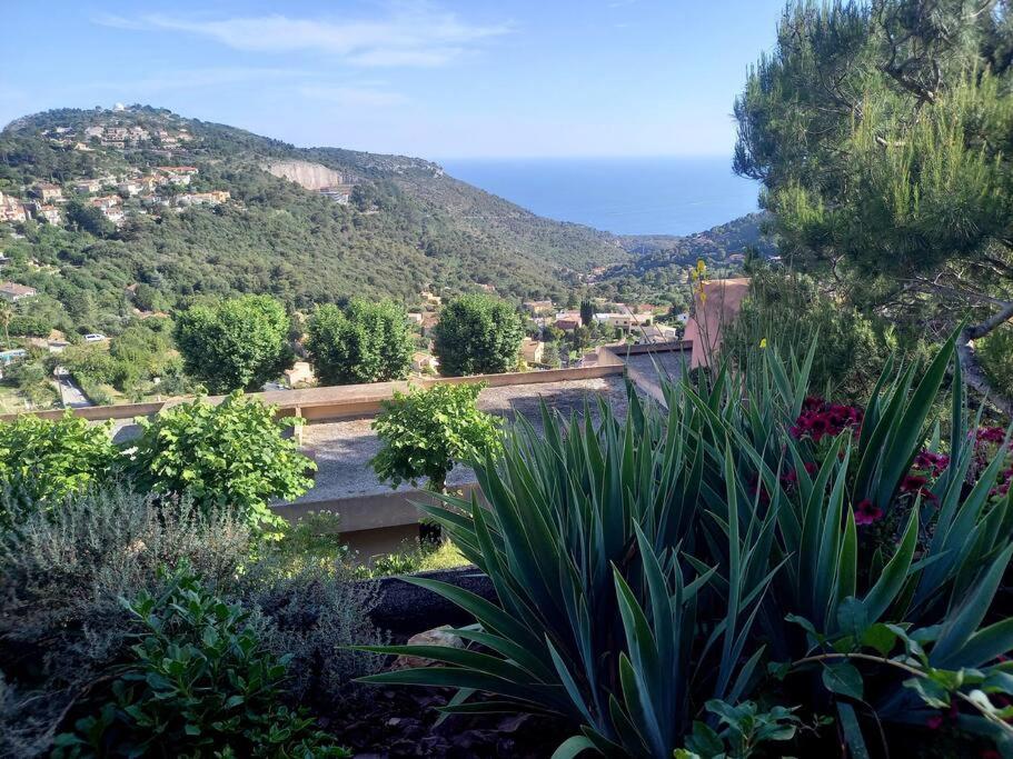 Proche monaco, Appart 4 pers La Turbie, vue mer, piscine, garage - 1
