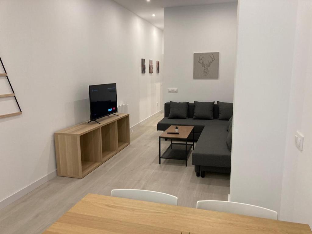 Matadero Apartments 2 - 3