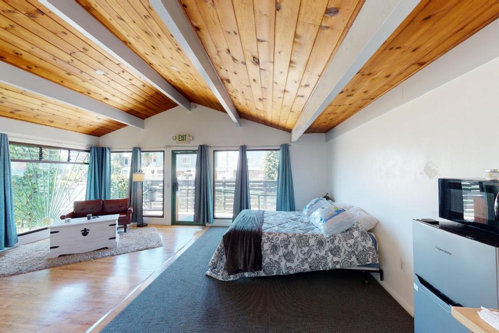 Marina Bungalow