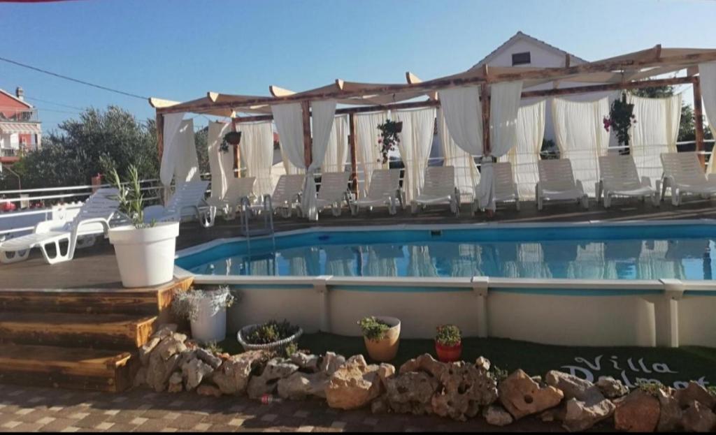 Apartments Villa Dalmatina — Hotel in Vodice