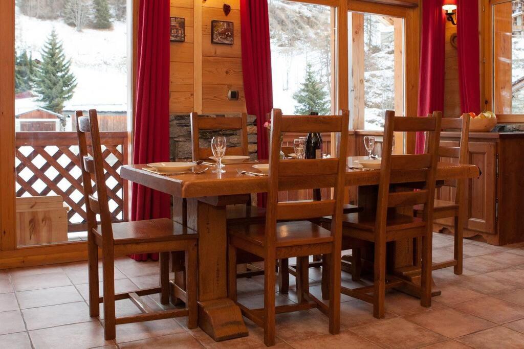 L'Aiglon - spacious 2-bedroom apartment with log fire - 4
