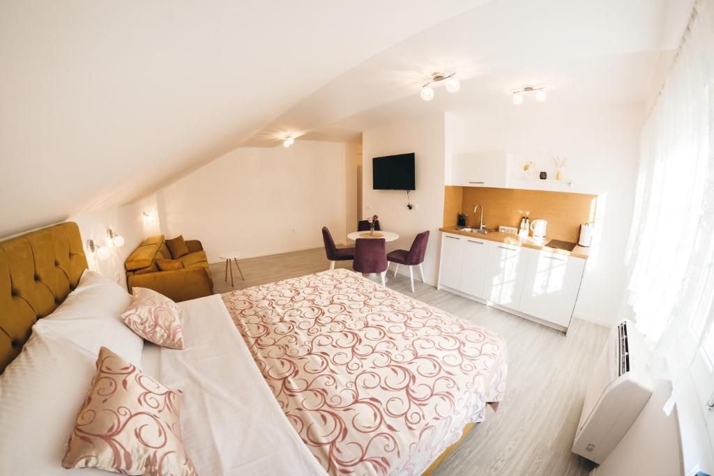 Elegant Studio Apartments Lasta - 2