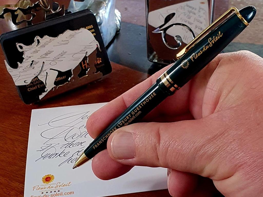 フロント・ロビー