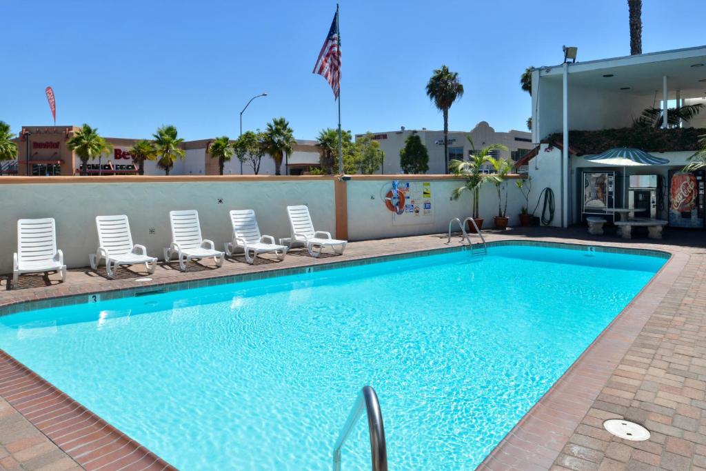 Swimming pool, Americas Best Value Inn Loma Lodge in San Diego (CA)