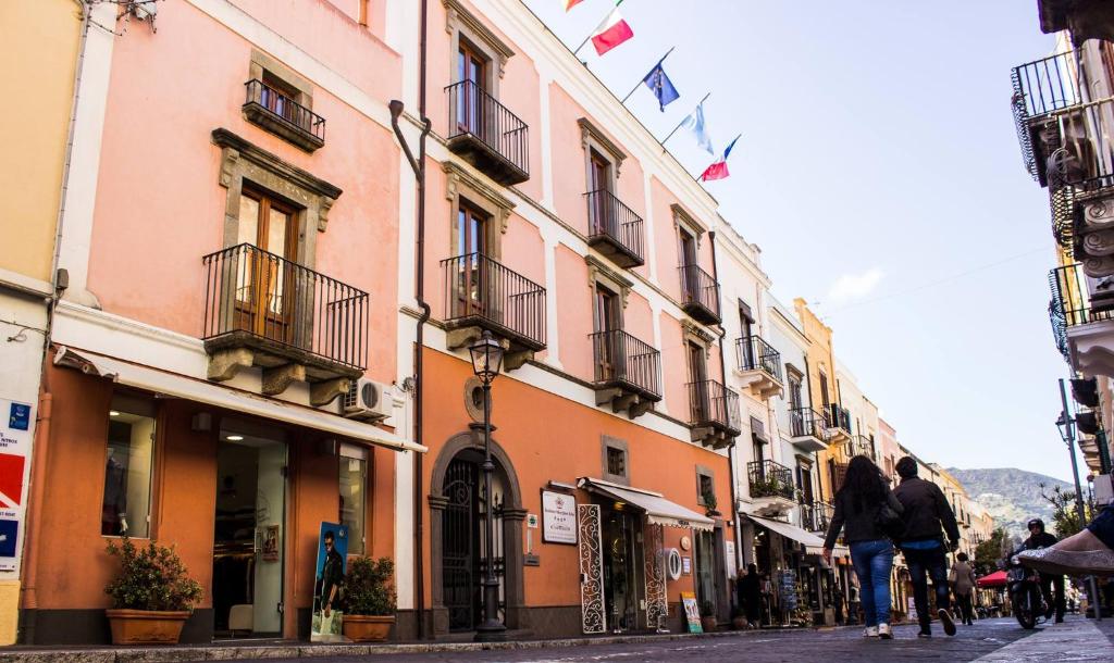 Residence Alberghiero Eolie — Hotel in Lipari Island