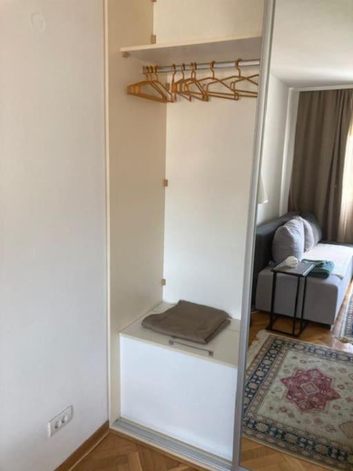 Sunny and City Stay! - 5