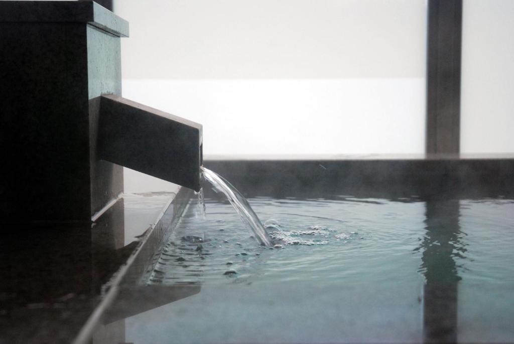 อ่างแช่น้ำพุร้อน