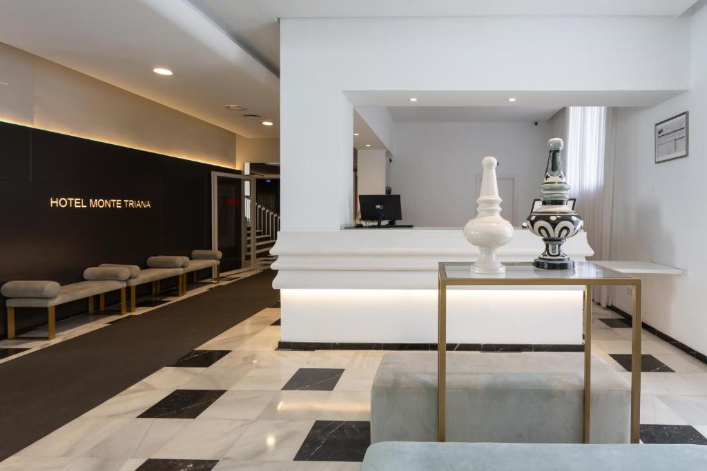 Monte Triana — Hotel building in Seville, Andalusia