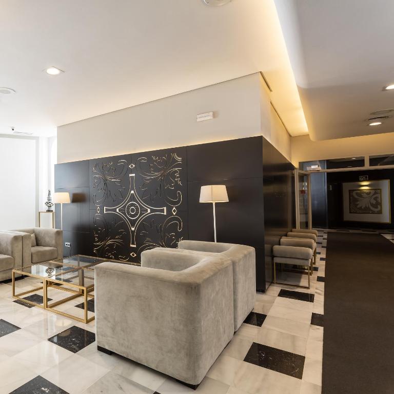 Monte Triana — Hotel building in Seville, Andalusia