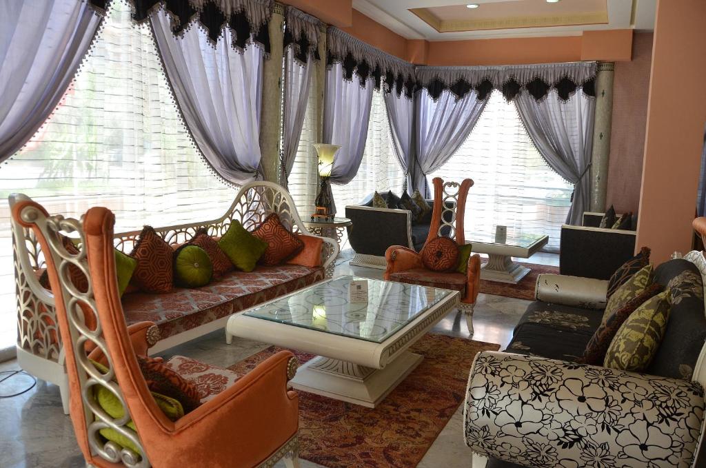 Royal Mirage Deluxe photo