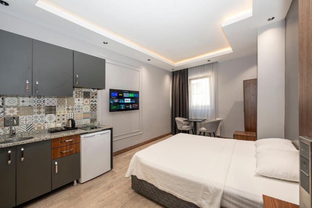 COMFORT SUİTES HOTEL photo