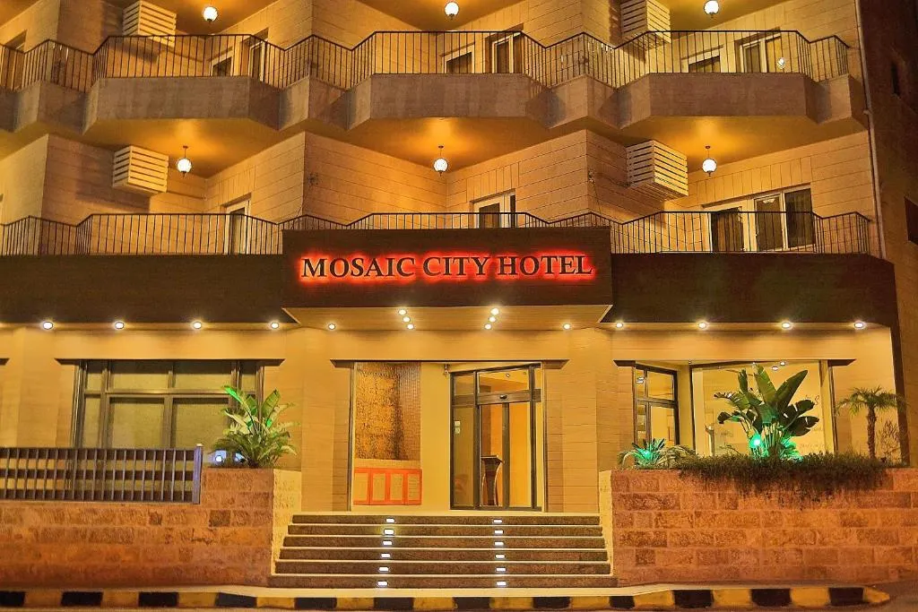 Mosaic City Hotel, hotel in Madaba