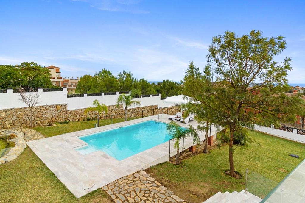 Villa Blanca - Luxury Dream Holiday Home - 3