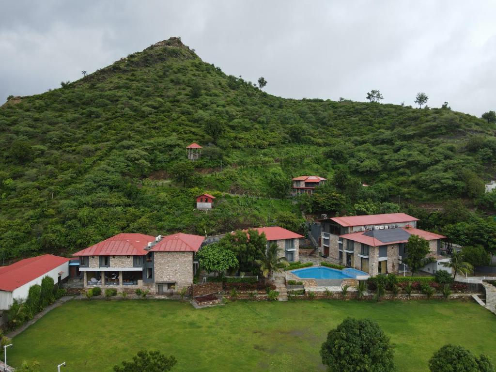 The Divine Hill Resort