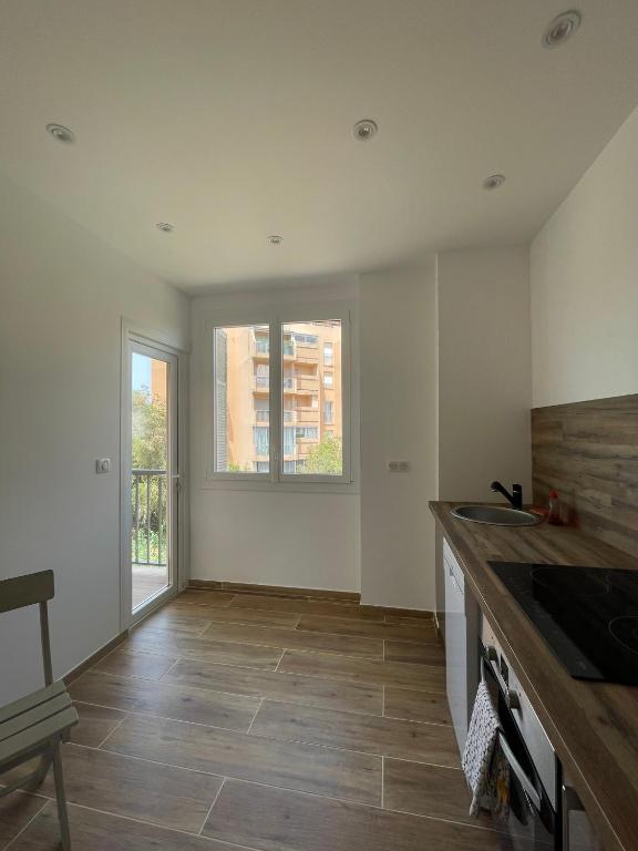 Appartement T3 neuf centre ville - 3