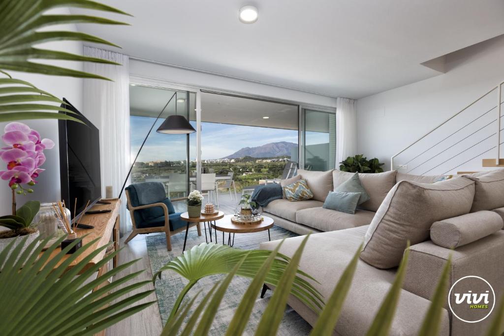 ViVi Homes - Sonrisa Pool, Terrace, Golf & Beach - 2