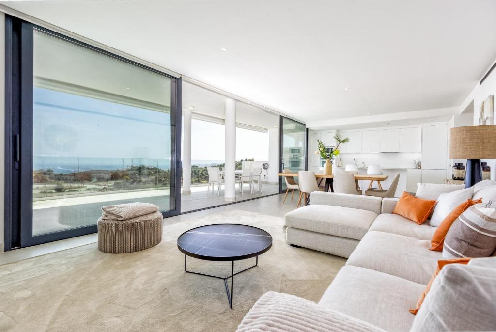 ViVi Homes - Panorama Pool, Golf, Terrace & Sea View - 2