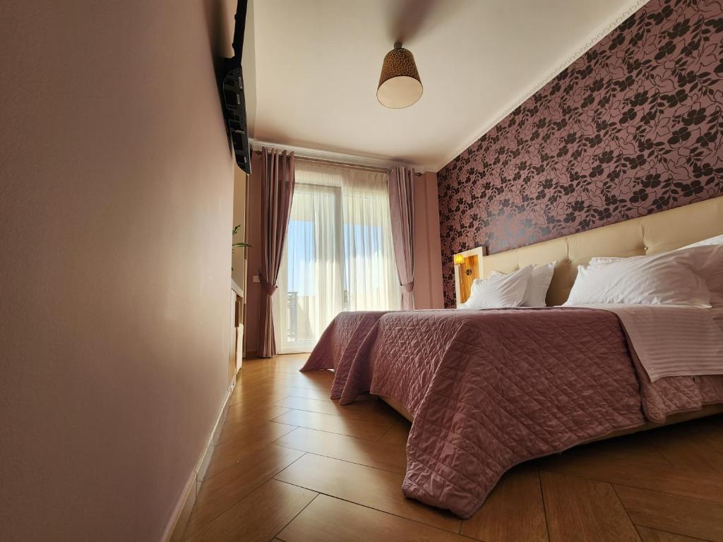 Hotel Gold photo