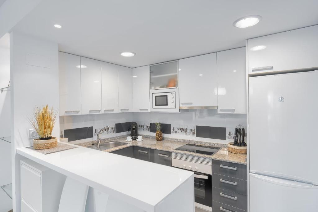 Sunny apartments in La Mata, Azul Beach 2 - 3